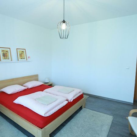 Hotel Sentis Užhorod Exteriér fotografie