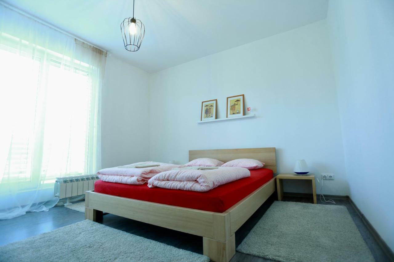 Hotel Sentis Užhorod Exteriér fotografie